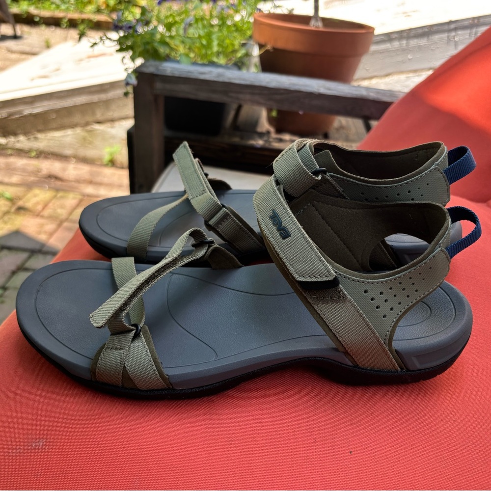 Teva Verra Hiking Sandals
